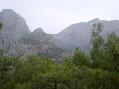 Blick auf den Weg nach Hirsancandir